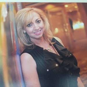 Meet your Posher, Suzette